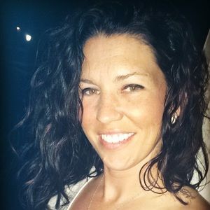 Meet your Posher, Candace