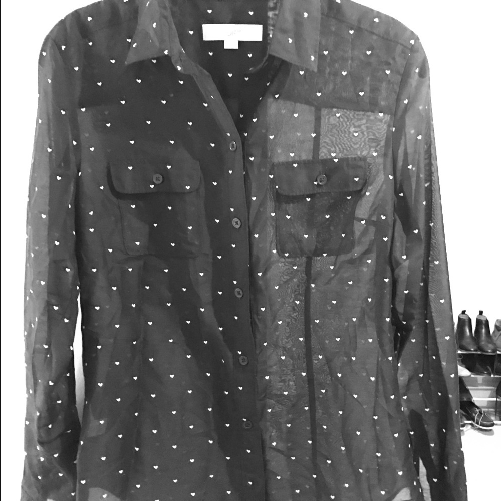 Super cute heart button up!