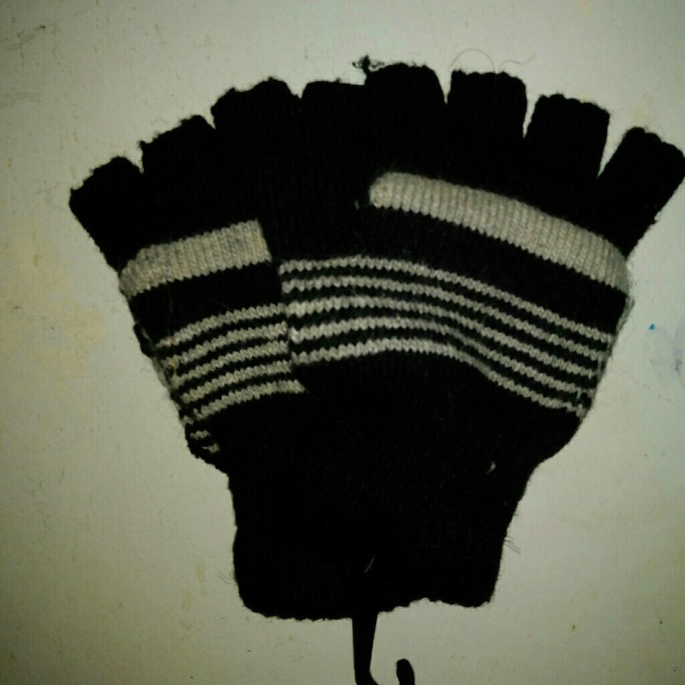 GLOVES