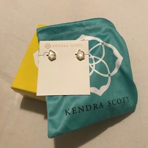 Kendra Scott Tessa Stud in Ivory
