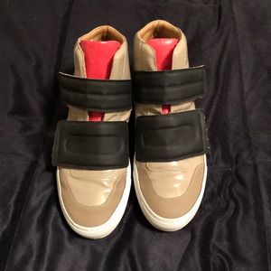 Maison Margiela, Maison Martin Margiela, M6