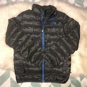 The northface puffer coat boys 10/12