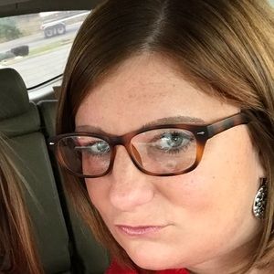 Meet your Posher, Kristin