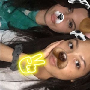 Meet your Posher, Ally