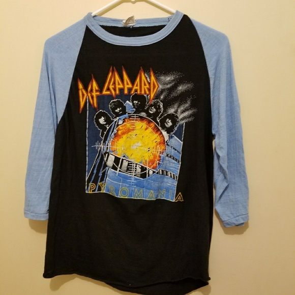 def leppard baseball tee