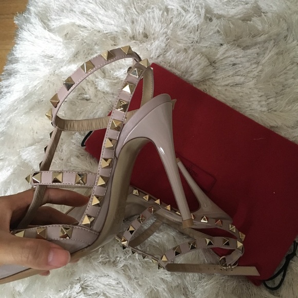 Valentino Rock Studs Powder size 34/35 US 4/5 NWT - Picture 3 of 7