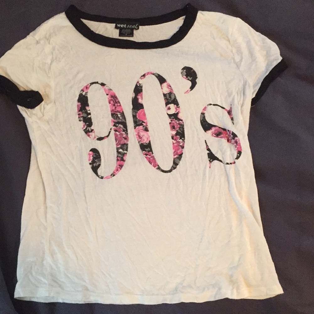 Cropped white t-shirt