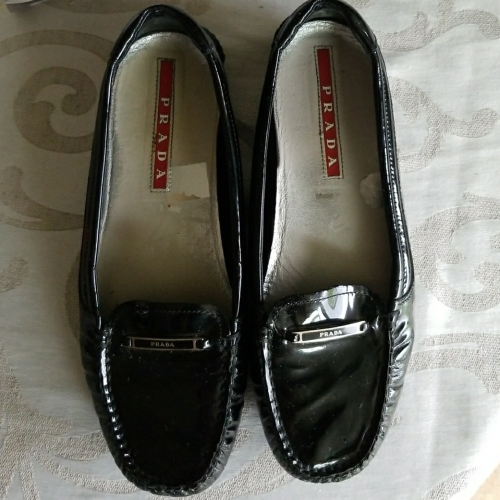 Shoes - Picture 2 of 3