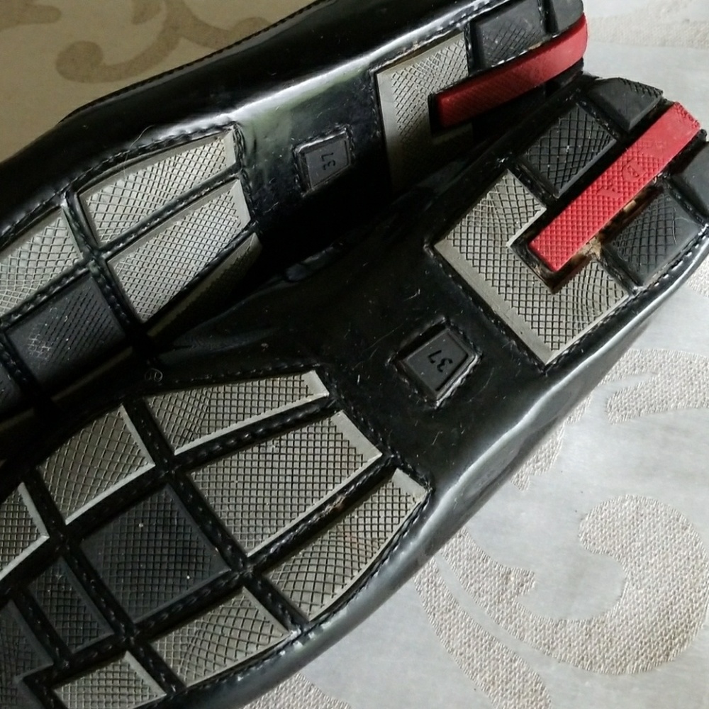 Shoes - Picture 3 of 3
