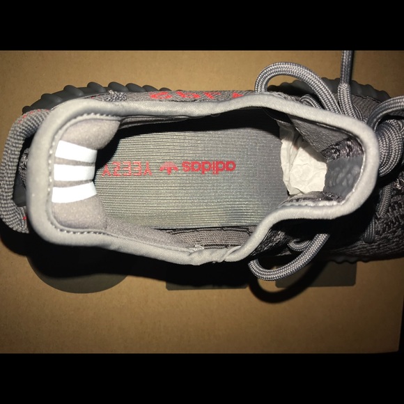 AUTHENTIC YEEZY BOOST 350 V2 main image 6