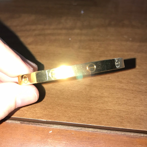 Gold Bangle - Picture 2 of 4