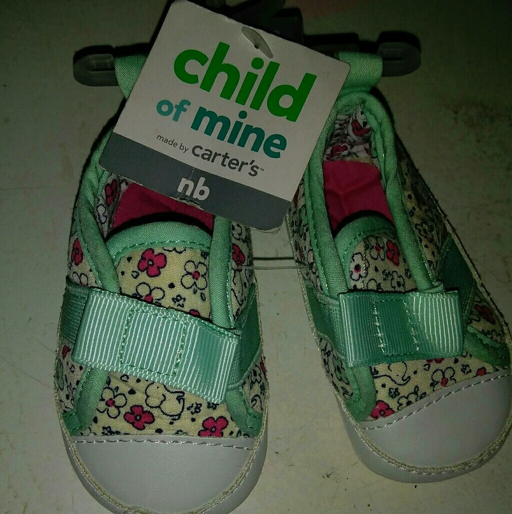 BABY SHOES - Picture 2 of 3