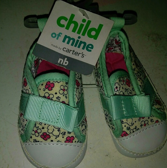 BABY SHOES - Picture 2 of 3