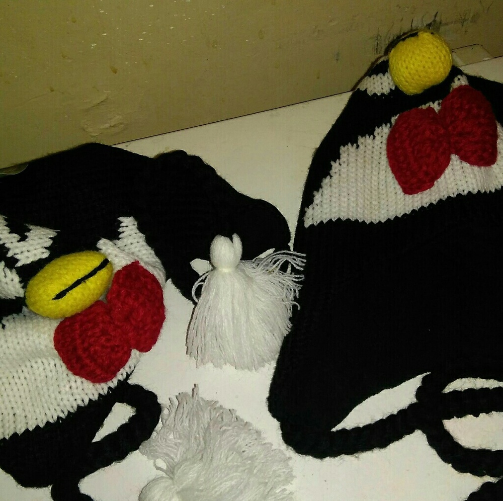 HAT - Picture 2 of 2