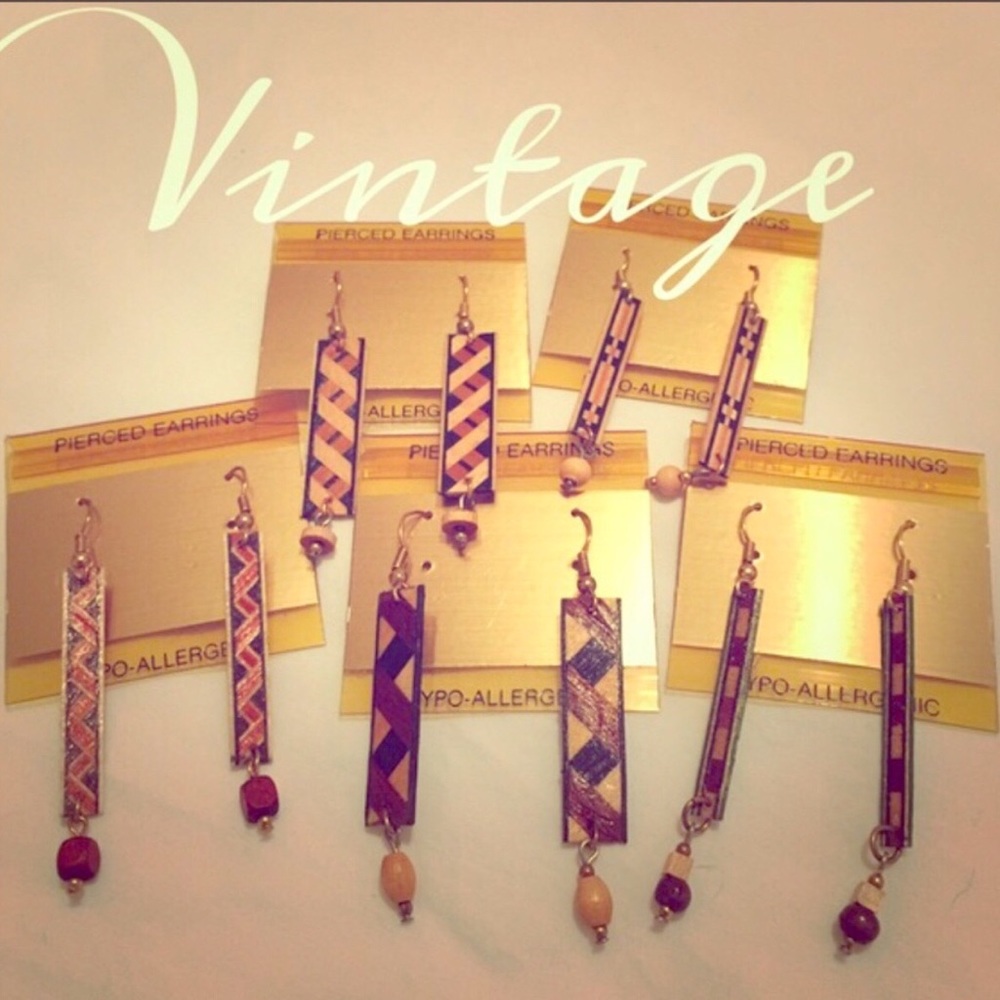 Vintage : Inlaid Wood Inlay Lightweight Earrings - Picture 3 of 3