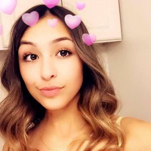 Meet your Posher, Thalia