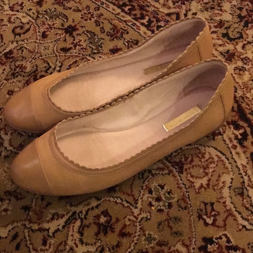 Louise et Cie flats
