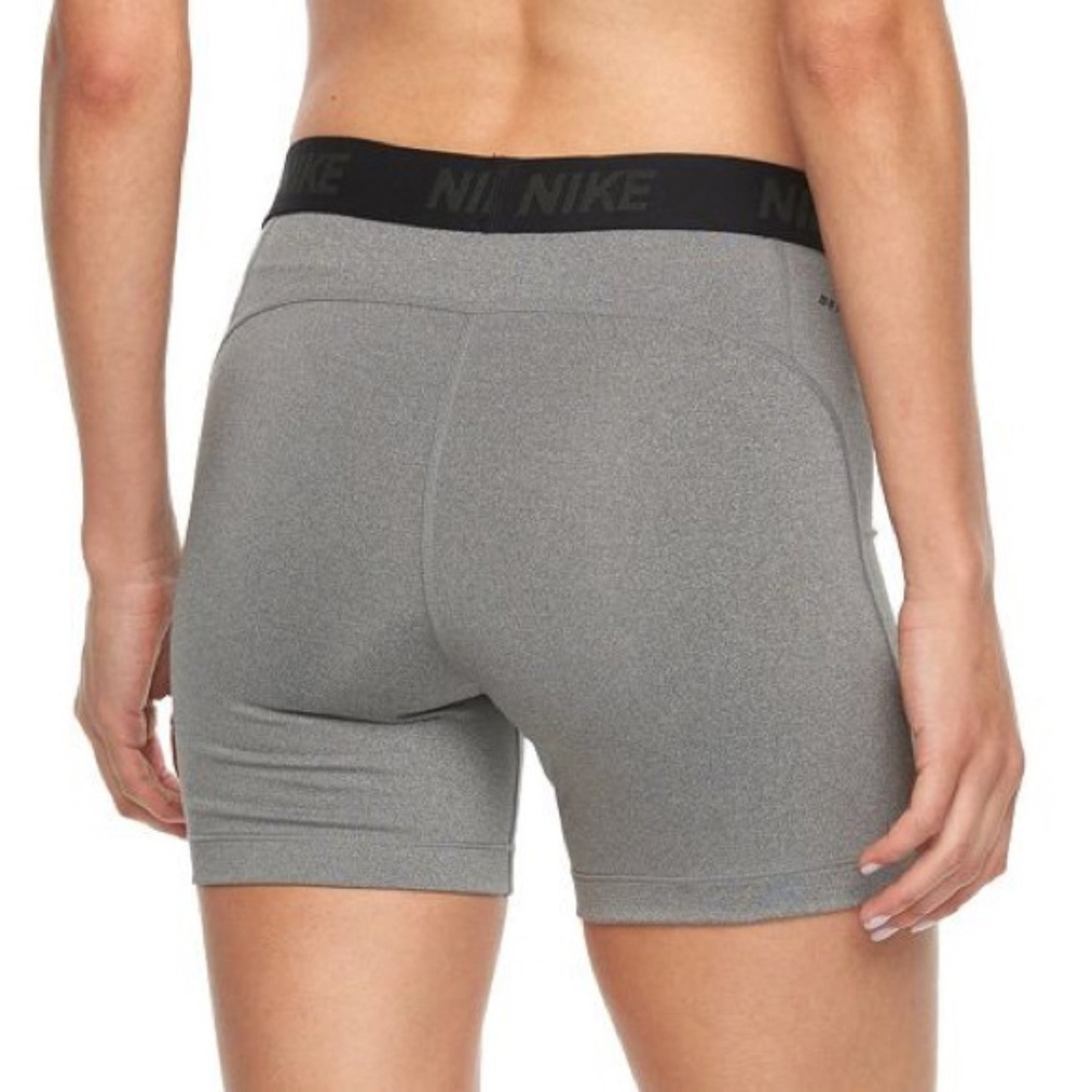 SOLD Women's Nike Shorts Purple Training S L - Picture 6 of 7