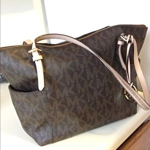 Michael Kors bag