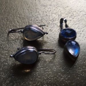 Sarda sterling silver gem pendant & earrings