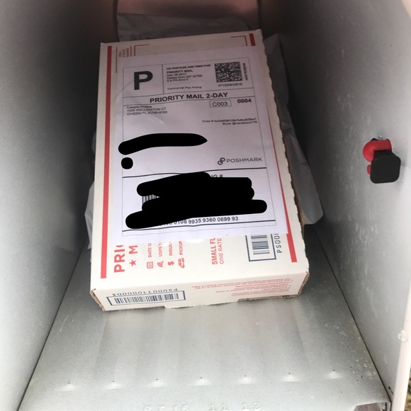 Trade - Picture 5 of 5