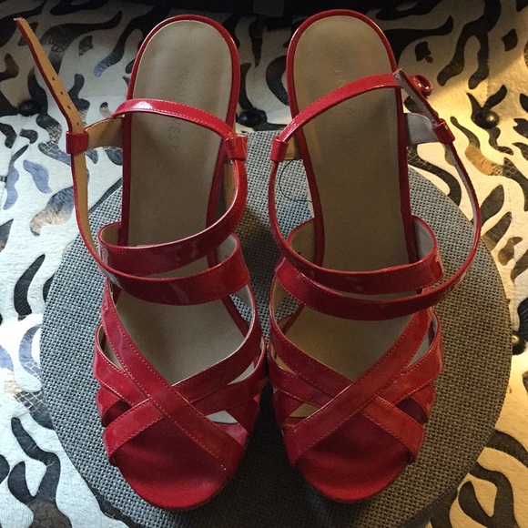 Nine West Shoes - 1 pair Size 10 Nine West sandals