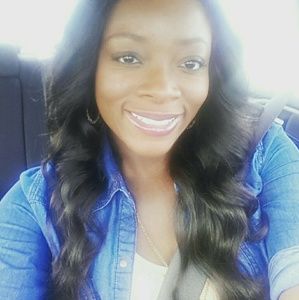 Meet your Posher, Jakera