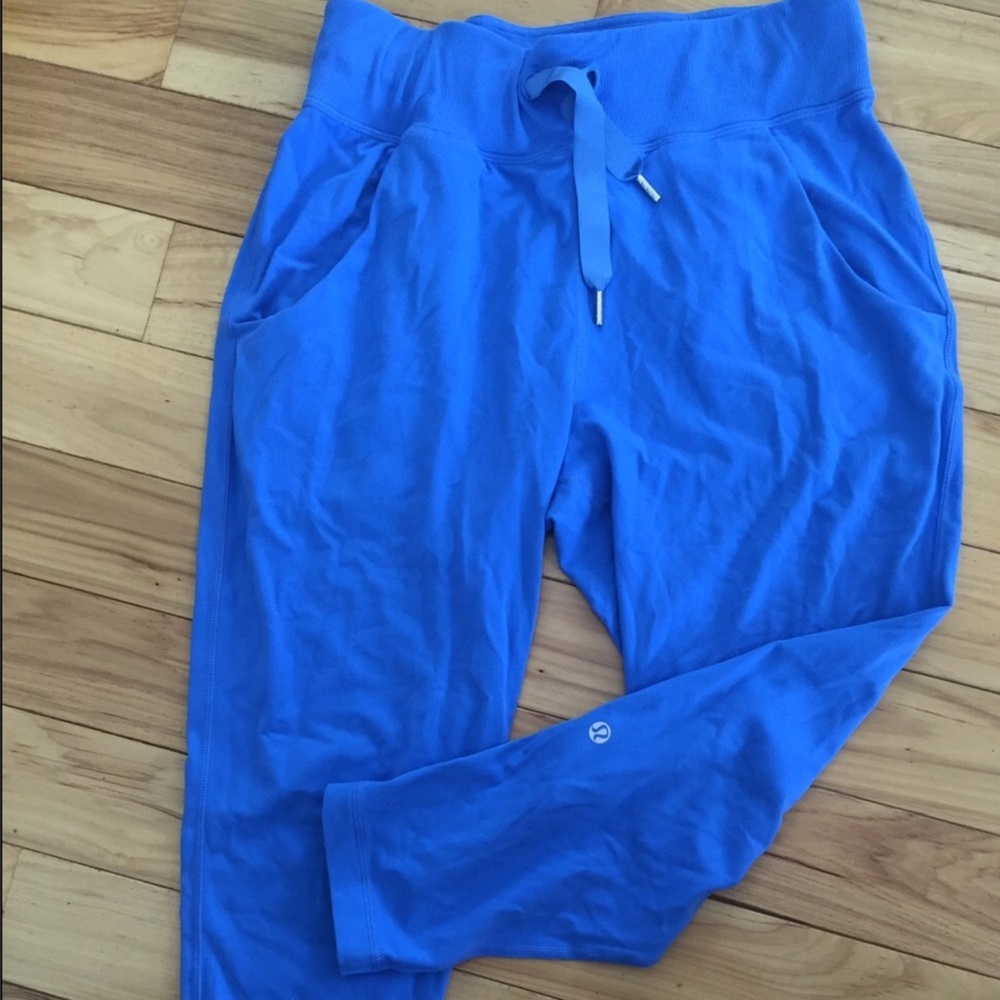 Lululemon Free Fall Cropped Pants
