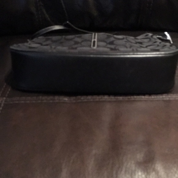 Coach bag Authentic - Picture 4 of 4