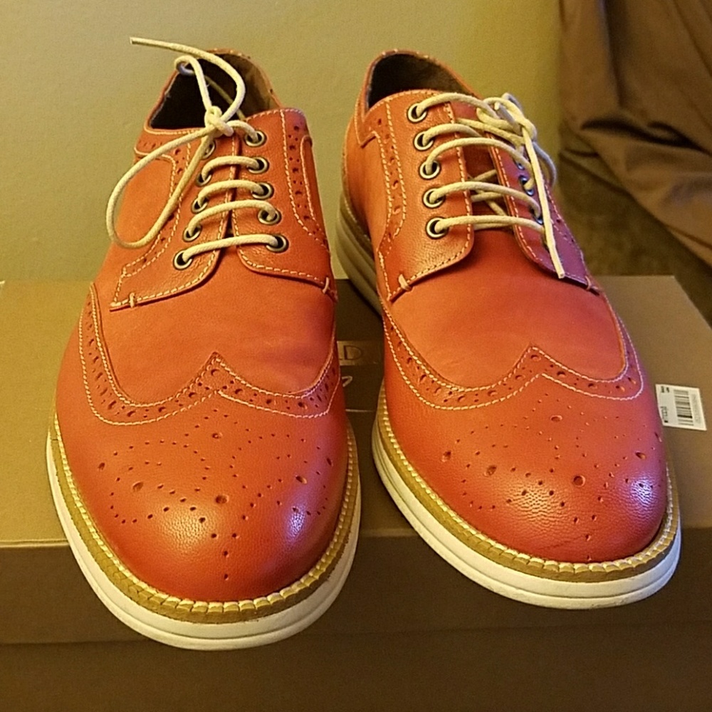 Casual shoes worn twice.