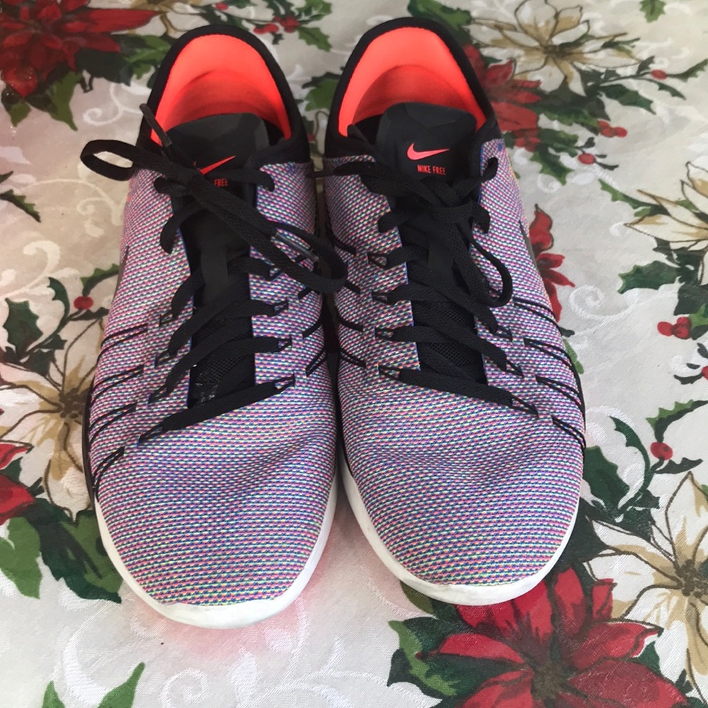 Nike free TR 6