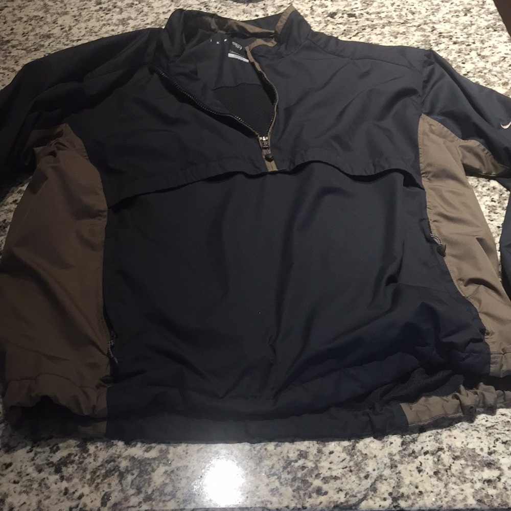 Nike ClimaFit golf pullover