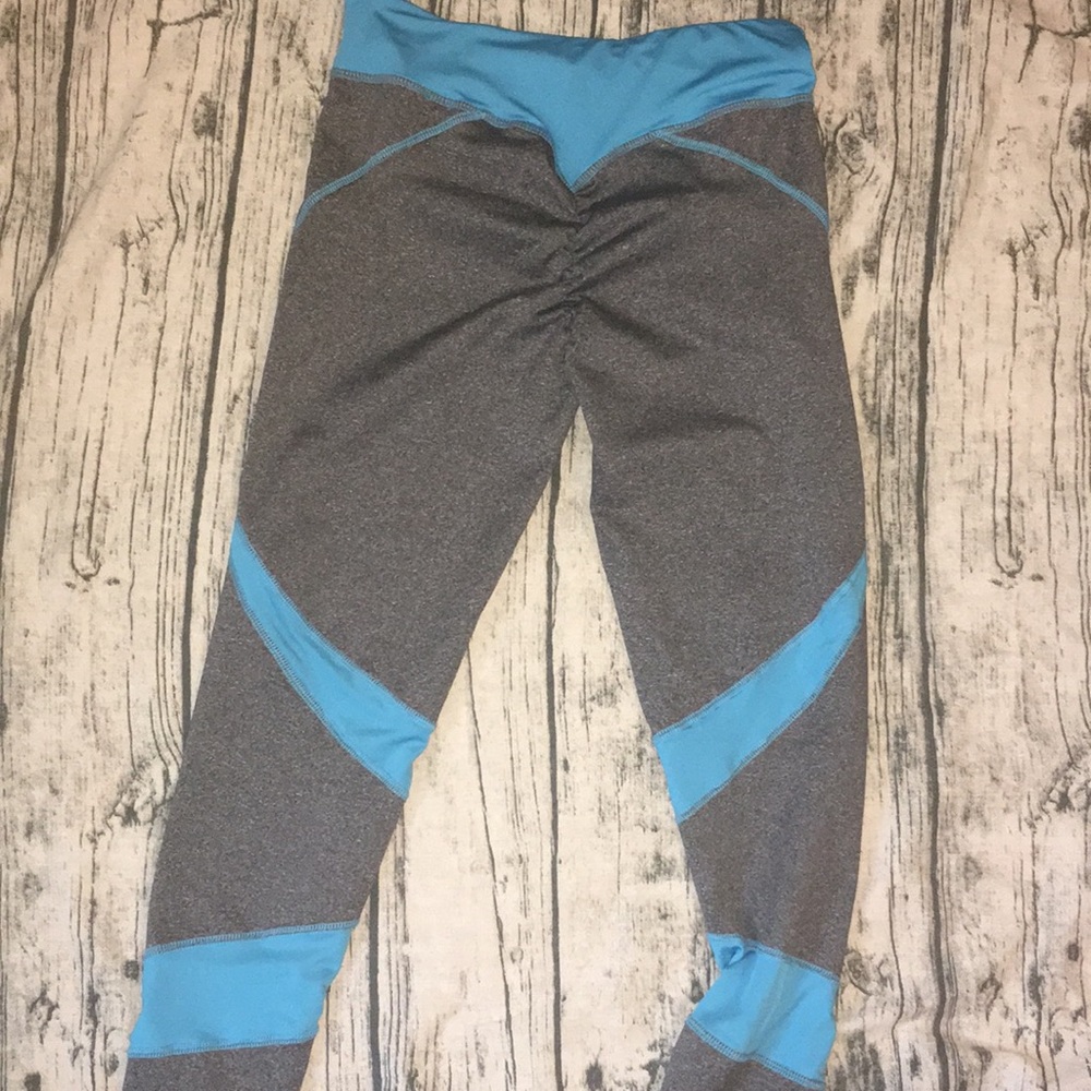 Scrunchy butt leggings