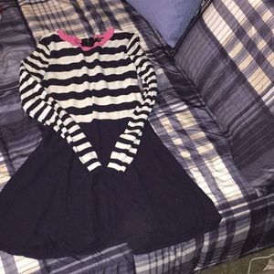 Long sleeve express dress