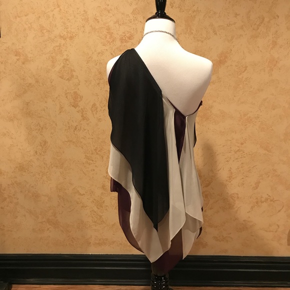 ELIJAH - One shoulder, Tiered Tunic Top - Picture 4 of 5