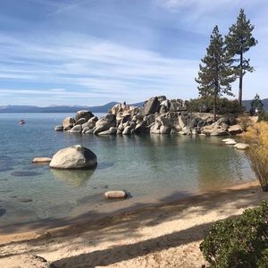 Meet your Posher, Esmeralda