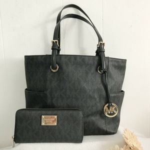 Michael Kors purse and Matching Wallet