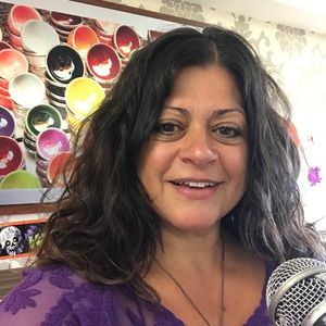 Meet your Posher, Simone