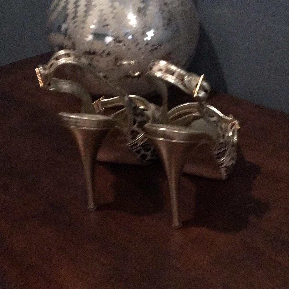 Collin Stuart leopard heels - Picture 3 of 3