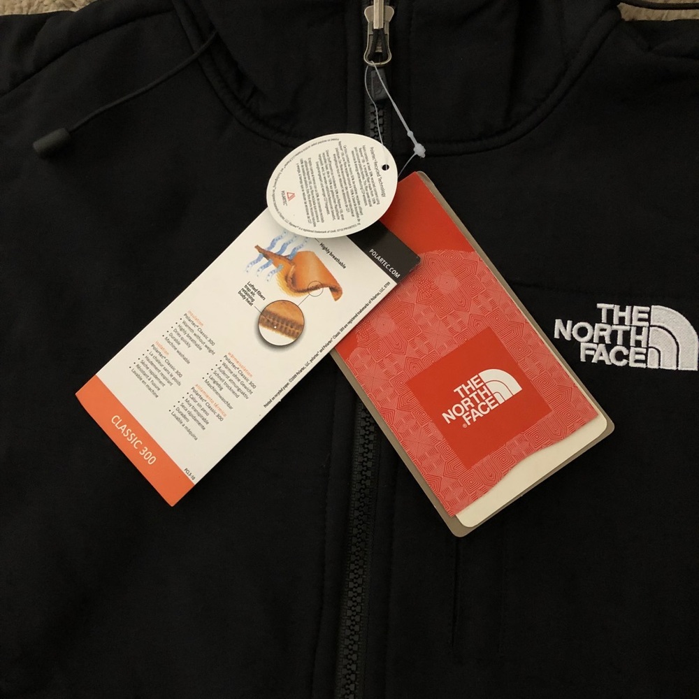NWT North Face Denali Jacket