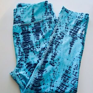 Under Armour leggings crops!