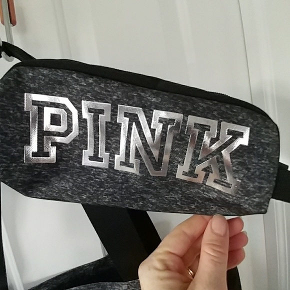 VS Pink tech tote and pouch - Picture 6 of 6