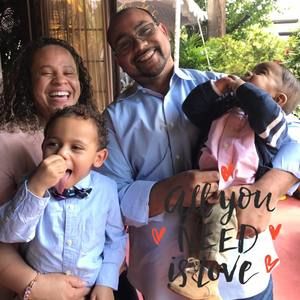 Meet your Posher, Claudia