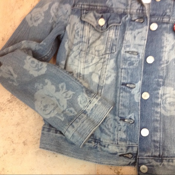 Levi's Jackets & Blazers - Levi Jacket