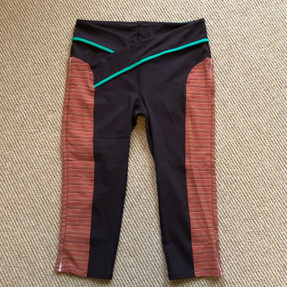 Without walls cropped athletic leggings