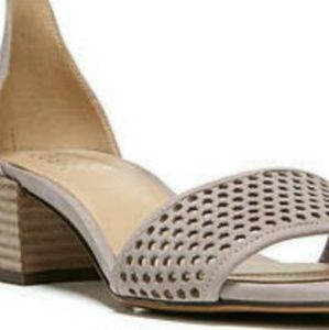 Naturalizer Sandals