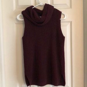 Vince Camuto Burgundy Sleeveless Sweater