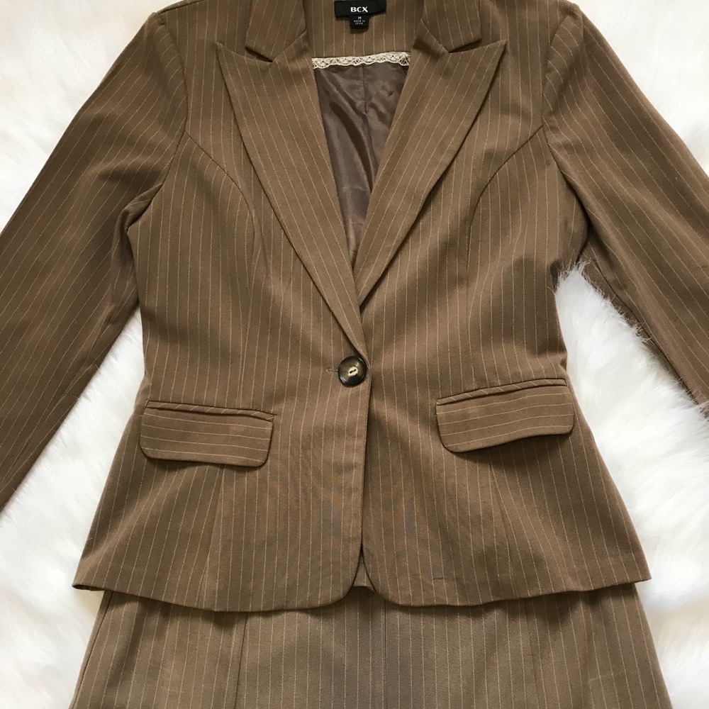 BCX Pinstripe 2 Piece skirt suit