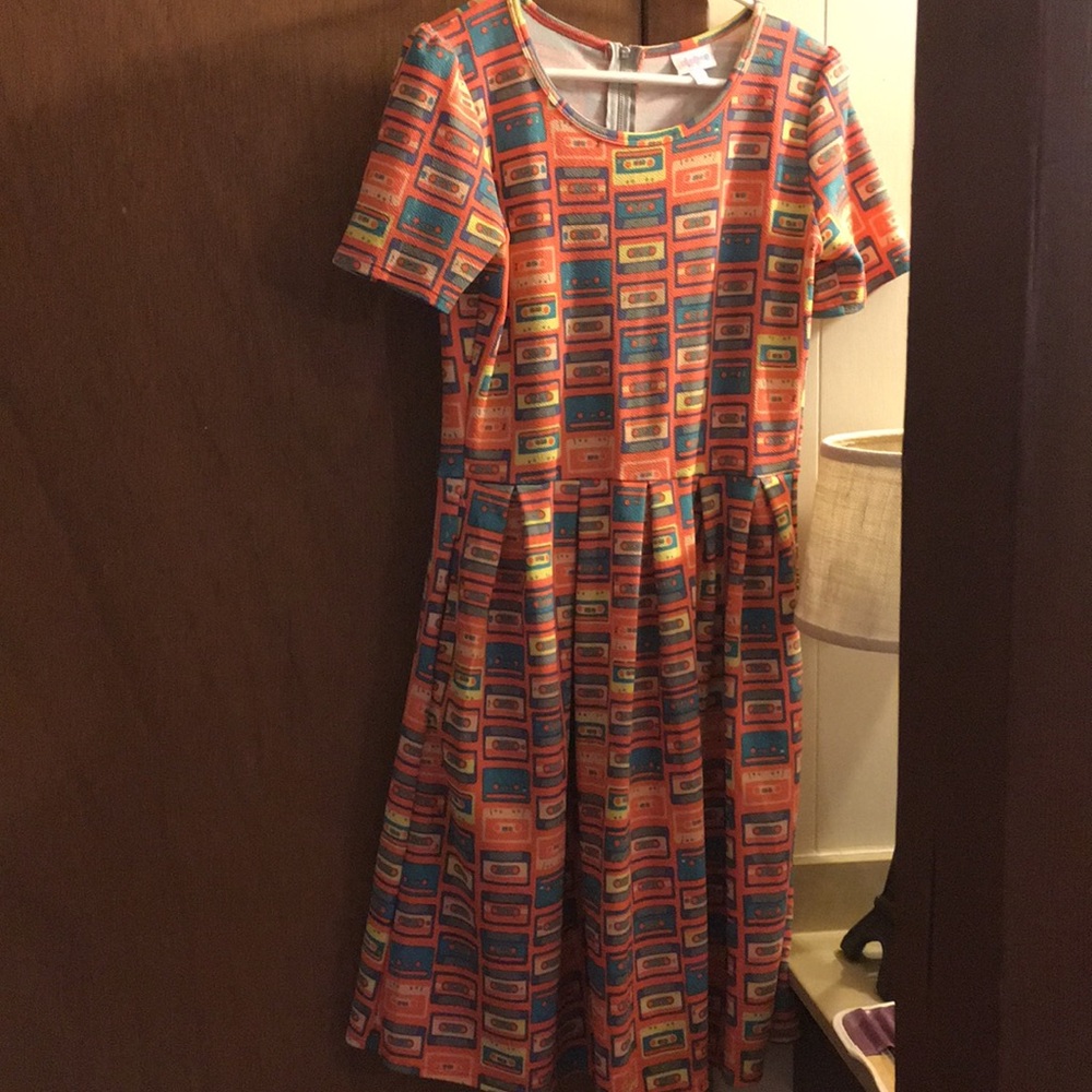 Lularoe amelia dress medium
