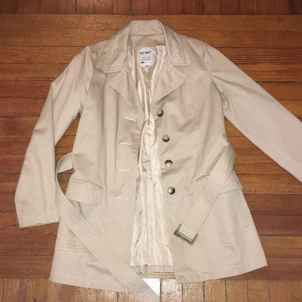 Trench coat